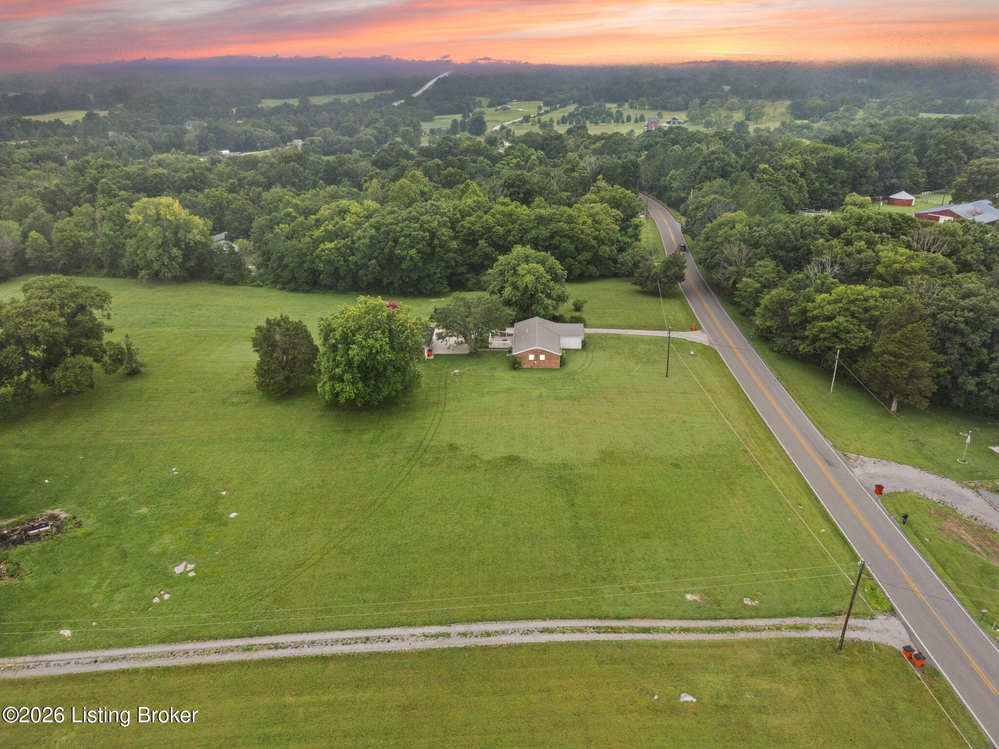 14725 Leitchfield Road Eastview, KY 42732 - Photo 81 of 83 3-web-or-mls-DJI_0449 copy
