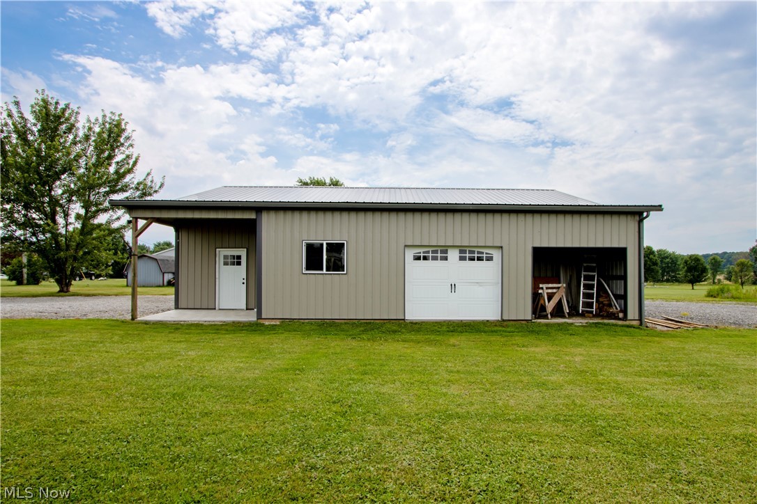 10964 Parmenter Road Burbank, OH 44214 - Photo 5 of 43