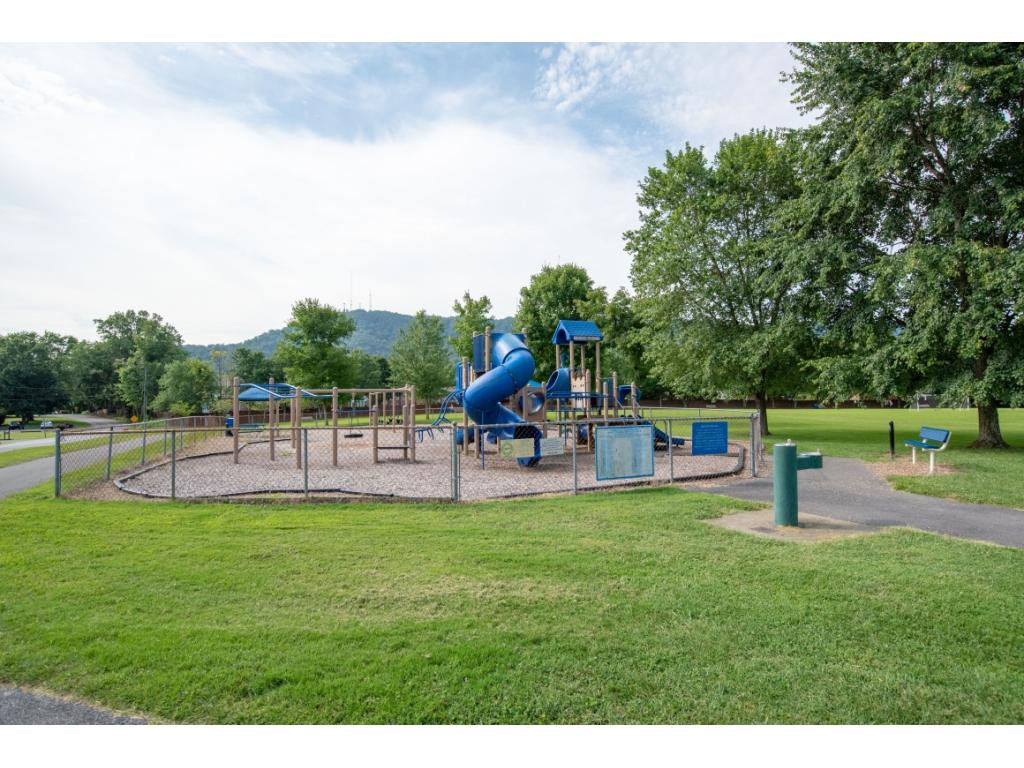 432 High Ridge Road Kingsport, TN 37660 - Photo 34 of 36 Photo 34