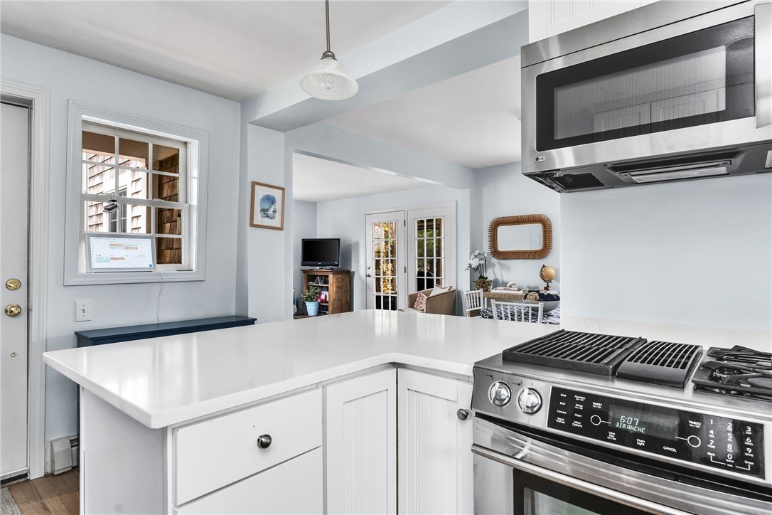 52 County Road, Unit A Barrington, RI 02806 - Photo 8 of 36