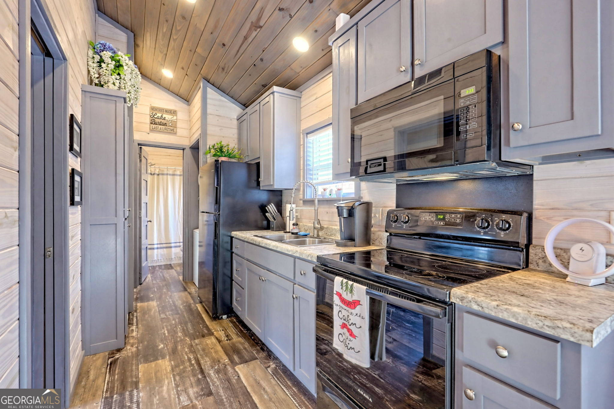 4960 Laurel Lodge Road, Unit 3 Clarkesville, GA 30523 - Photo 9 of 40 Gallery Image 9