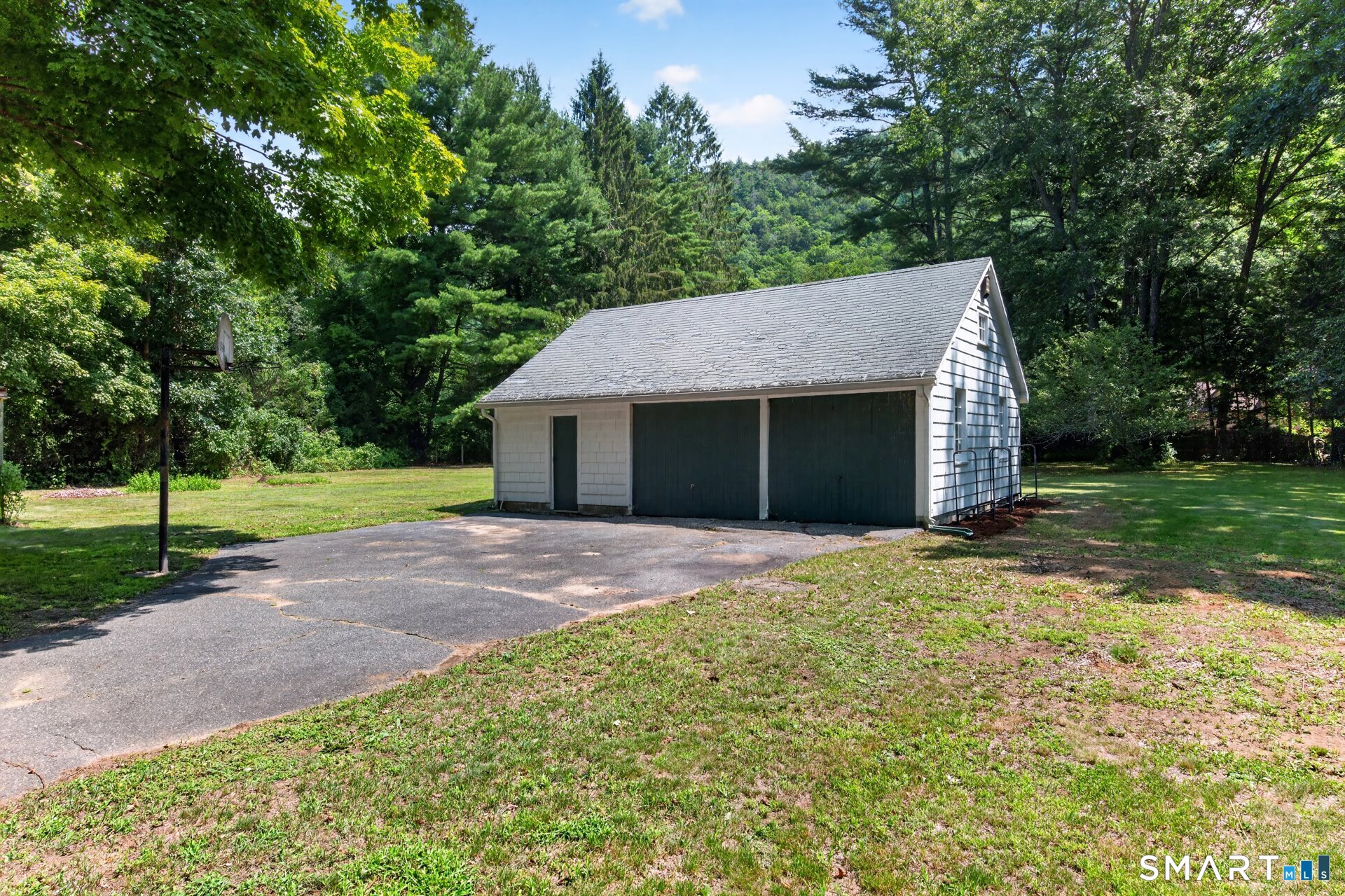 352 West River Road Barkhamsted, CT 06063 - Photo 10 of 37 Gallery Image 10