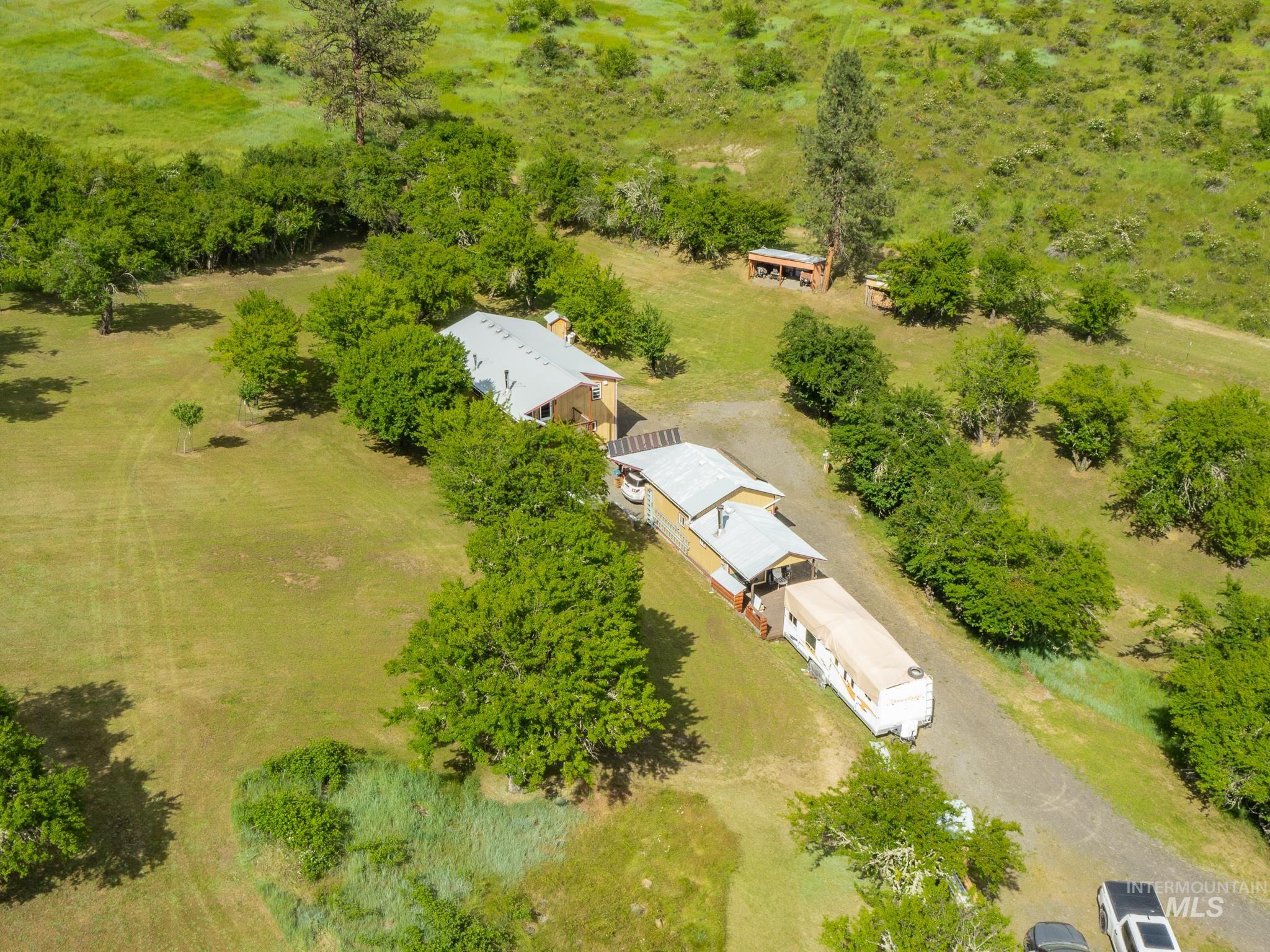 216 Ferguson Road Stites, ID 83552 - Photo 4 of 47