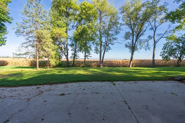 $190,000 | 706 North 4th Street, Ashton, IL 61006