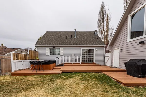$354,900 | 1915 South Carolina Drive, Green River, WY 82935