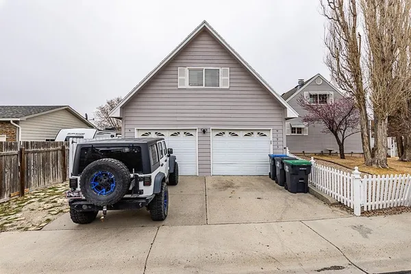 $360,000 | 1915 South Carolina Drive, Green River, WY 82935