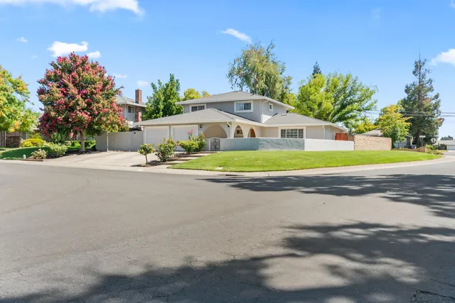 $738,800 | 3418 Whitnor Court, Sacramento, CA 95821