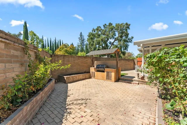 $738,800 | 3418 Whitnor Court, Sacramento, CA 95821