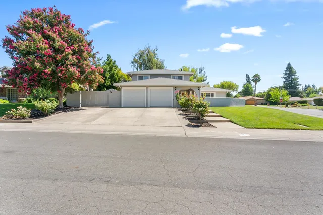 $738,800 | 3418 Whitnor Court, Sacramento, CA 95821