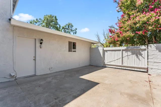 $738,800 | 3418 Whitnor Court, Sacramento, CA 95821