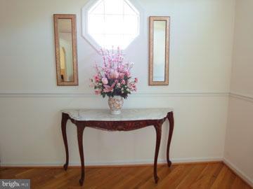 6871 Chelsea Road McLean, VA 22101 - Photo 12 of 25 Interior (General)