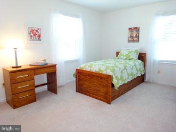 6871 Chelsea Road McLean, VA 22101 - Photo 22 of 25 Bedroom