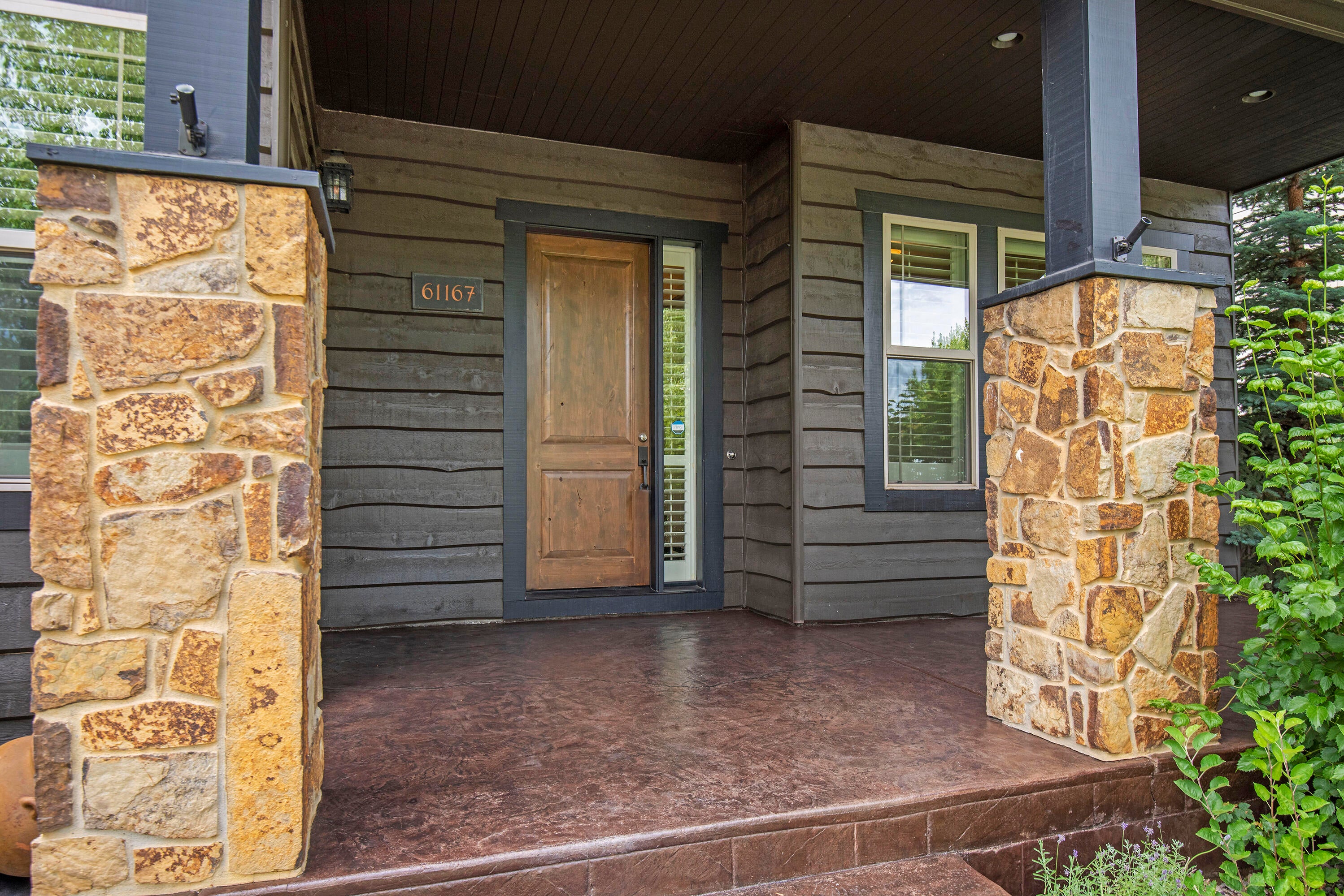 61167 Princeton Loop Bend, OR 97702 - Photo 2 of 33 Princeton