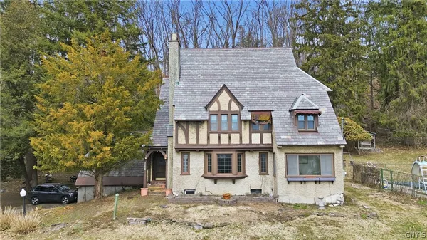 $269,900 | 5021 Highway 167, Manheim, NY 13365