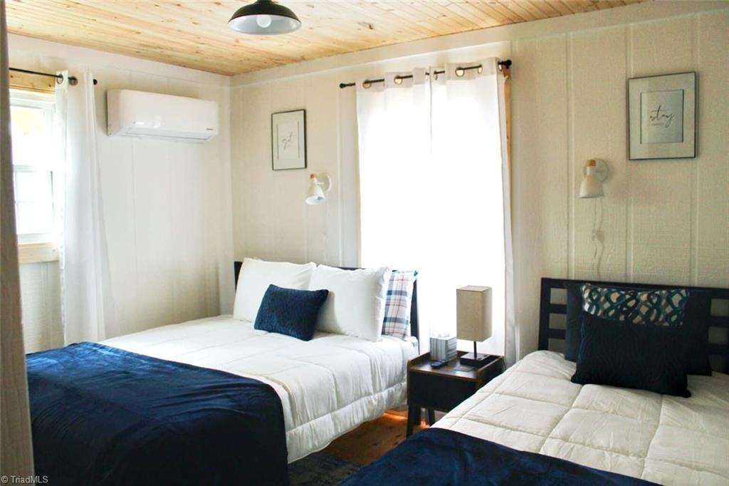 870 Layell Road Elkin, NC 28621 - Photo 12 of 19