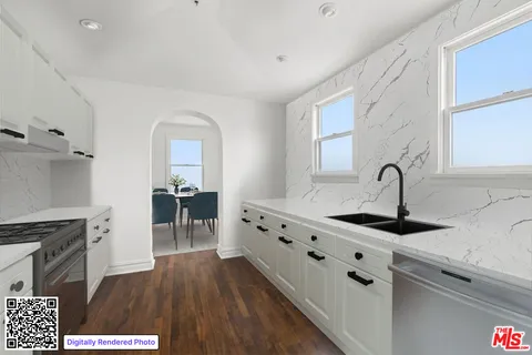 $2,498,000 | 1361 South Tremaine Avenue, Los Angeles, CA 90019