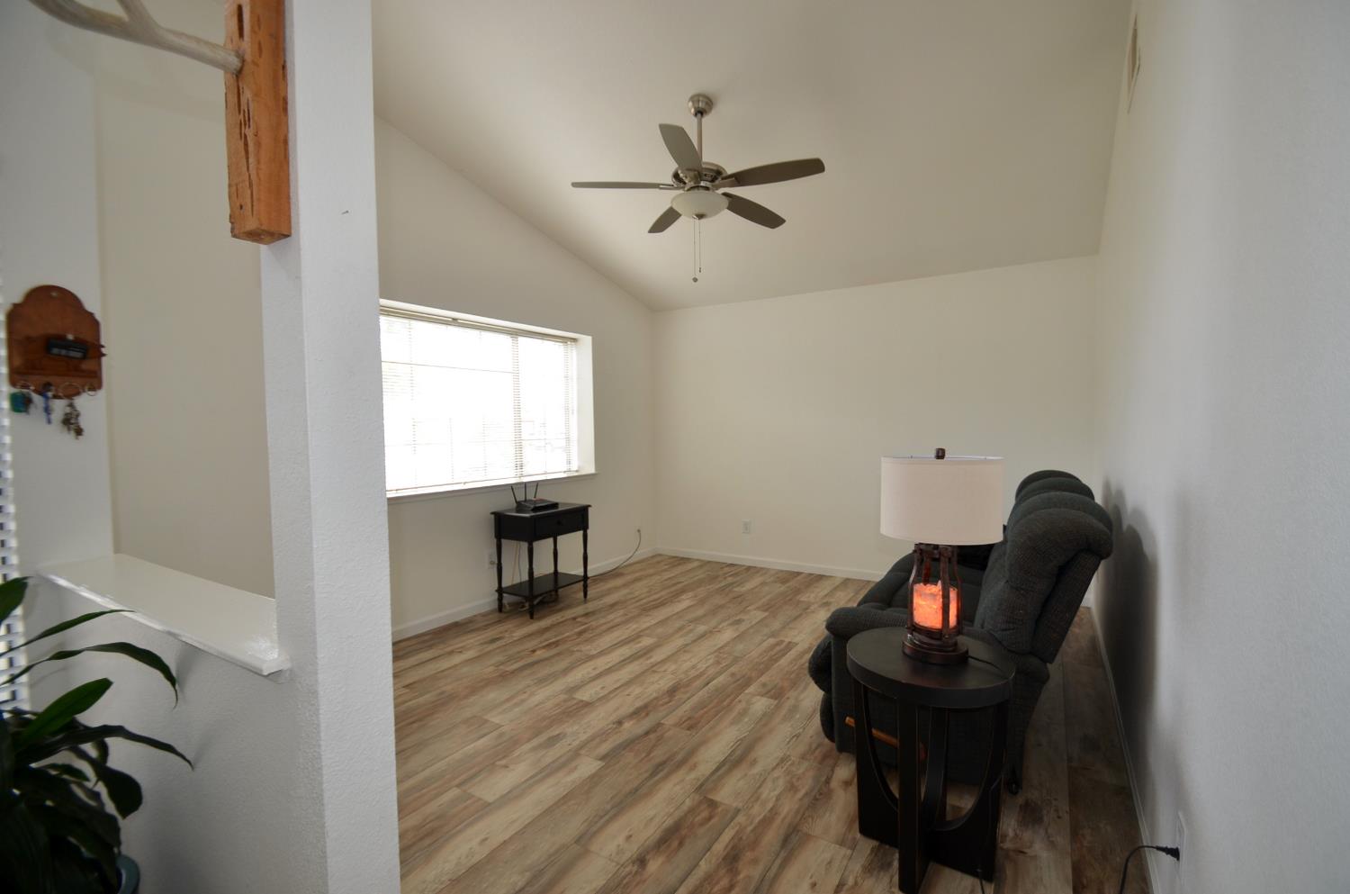 243 Rio Mesa Court Galt, CA 95632 - Photo 8 of 47