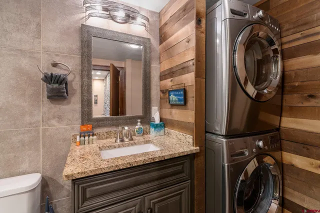 $629,000 | 73 Tamarron Drive, Unit 822, Durango, CO 81301