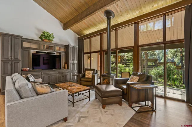 $629,000 | 73 Tamarron Drive, Unit 822, Durango, CO 81301