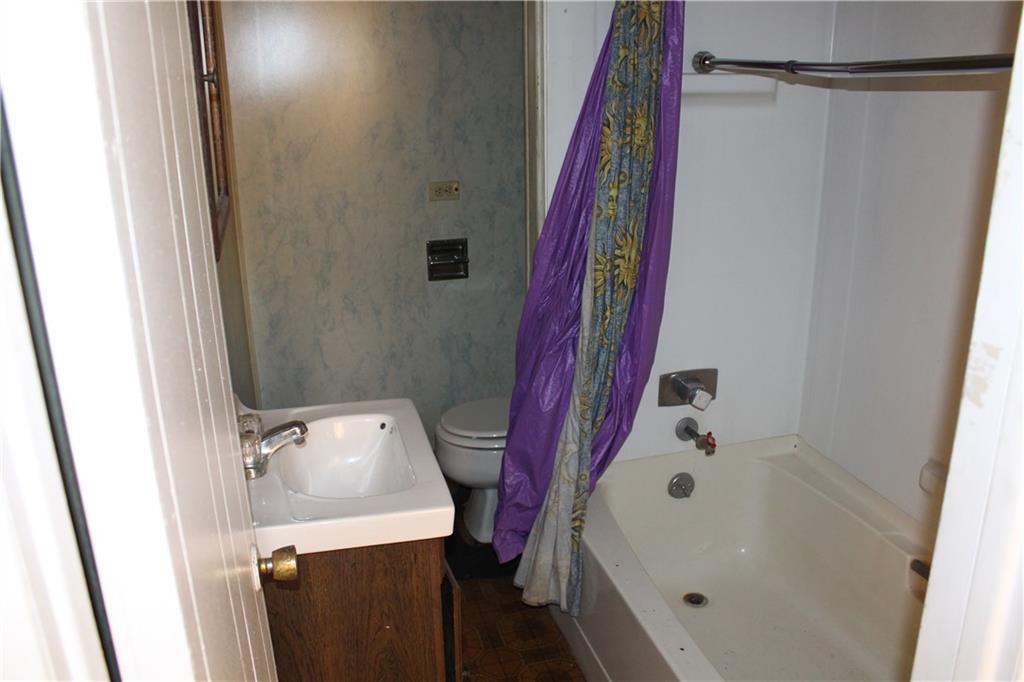 1886 Smith Township State Road Slovan, PA 15078 - Photo 22 of 24 Gallery Image 22