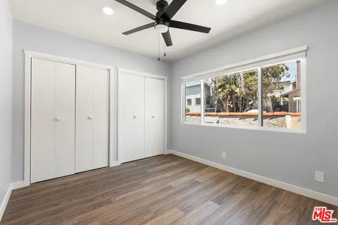 $5,750 | 205 44th Street, Unit A, Manhattan Beach, CA 90266