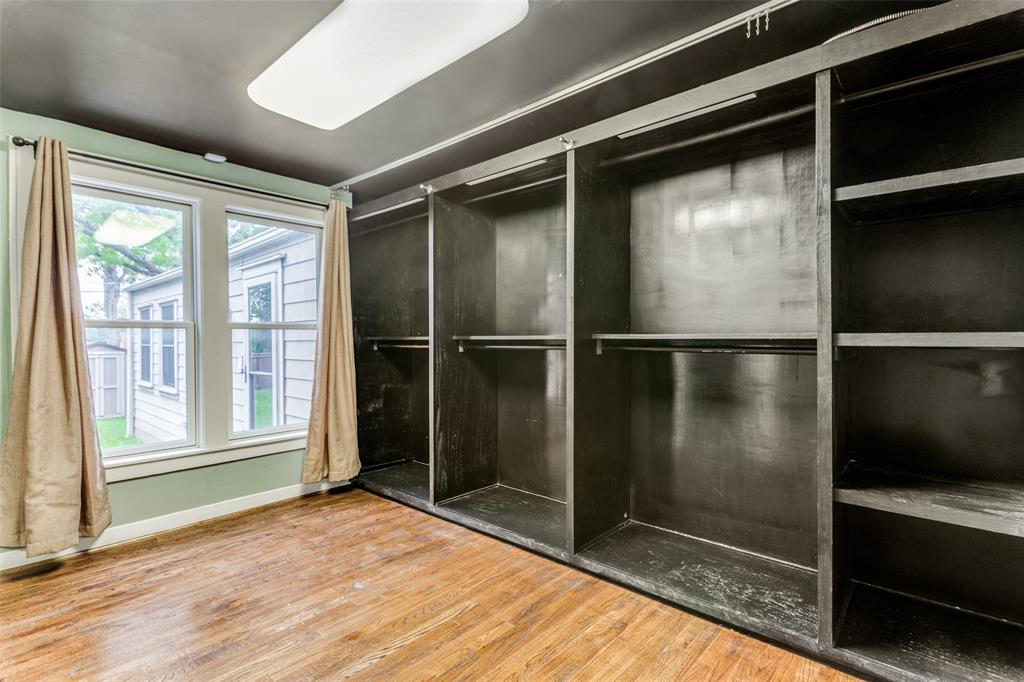 4109 Pershing Avenue Fort Worth, TX 76107 - Photo 11 of 19