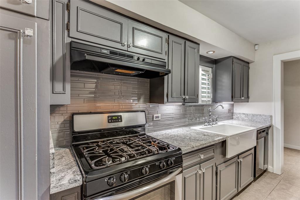 4109 Pershing Avenue Fort Worth, TX 76107 - Photo 6 of 19