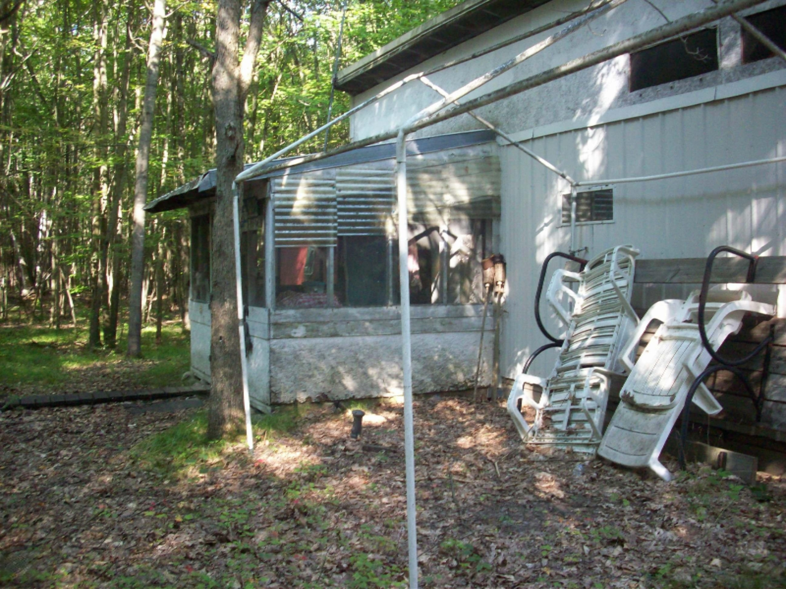 1127 South Saddler Road Reed City, MI 49677 - Photo 2 of 6 100_4206