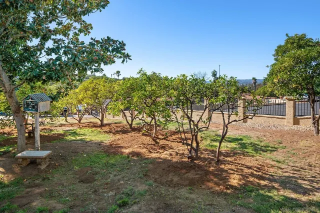 $1,000,000 | 1322 Loma De Paz, Escondido, CA 92027