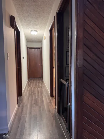 $335,000 | 263 Queensway Drive, Avon, IN 46123