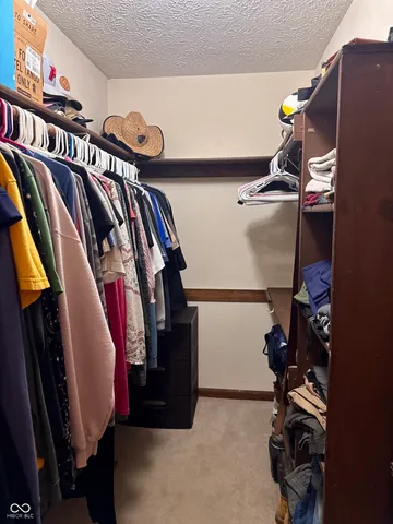 $340,000 | 263 Queensway Drive, Avon, IN 46123