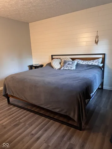 $335,000 | 263 Queensway Drive, Avon, IN 46123