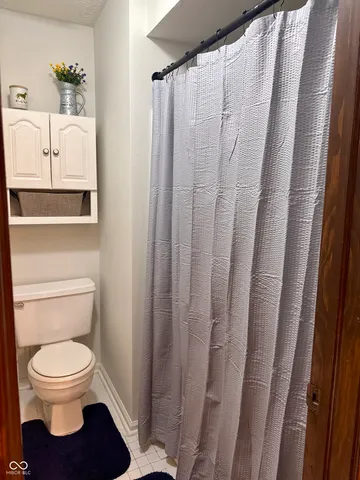 $335,000 | 263 Queensway Drive, Avon, IN 46123