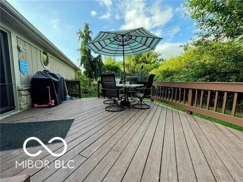 $340,000 | 263 Queensway Drive, Avon, IN 46123