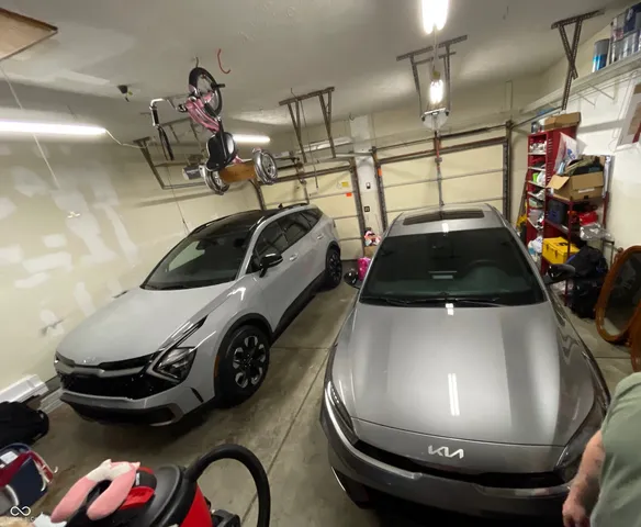 $335,000 | 263 Queensway Drive, Avon, IN 46123