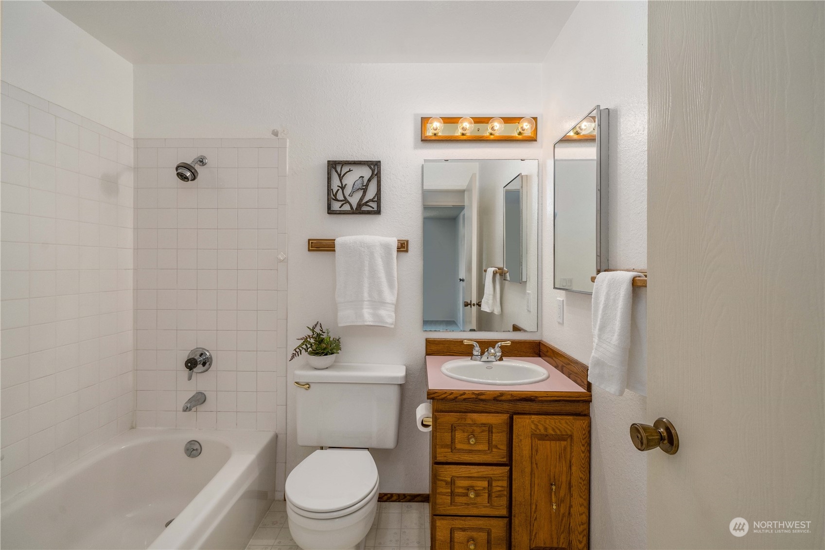 13505 166th Avenue Southeast Renton, WA 98059 - Photo 21 of 40 Gallery Image 21