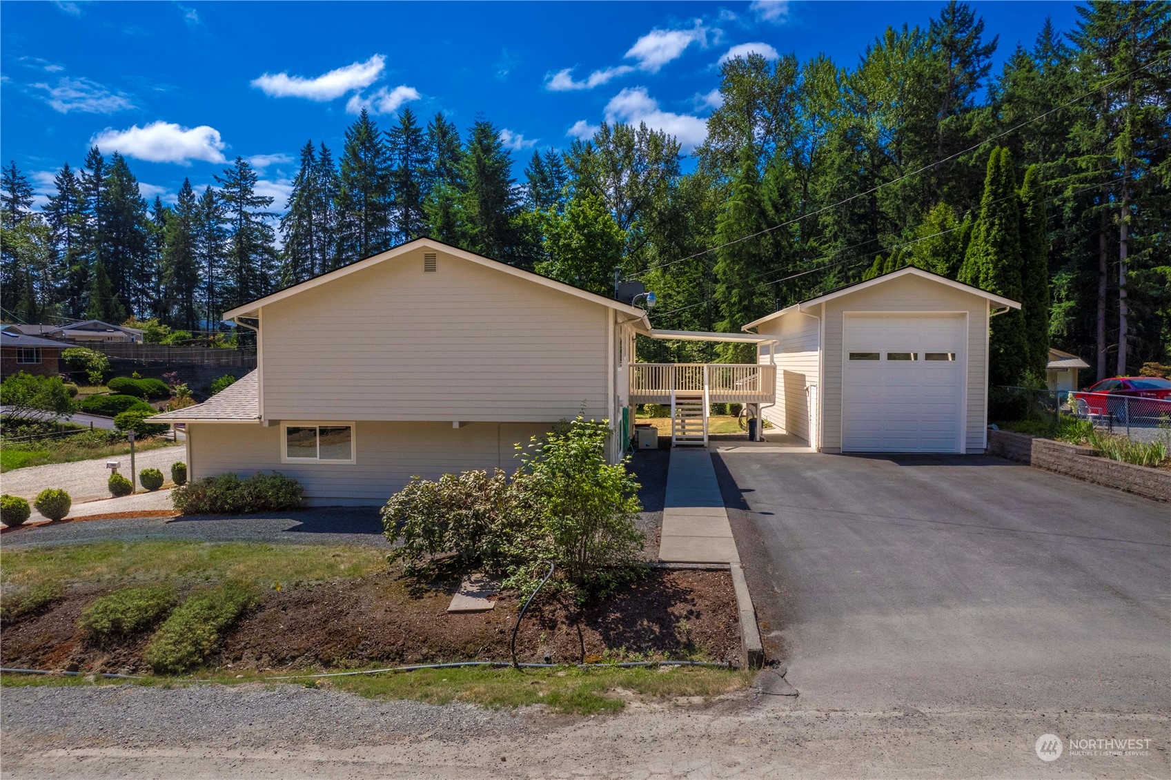 13505 166th Avenue Southeast Renton, WA 98059 - Photo 35 of 40 Gallery Image 35