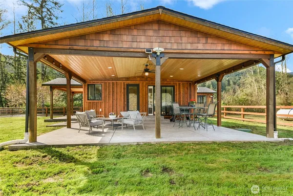 $1,150,000 | 30313 State Rte 530 Northeast, Arlington, WA 98223