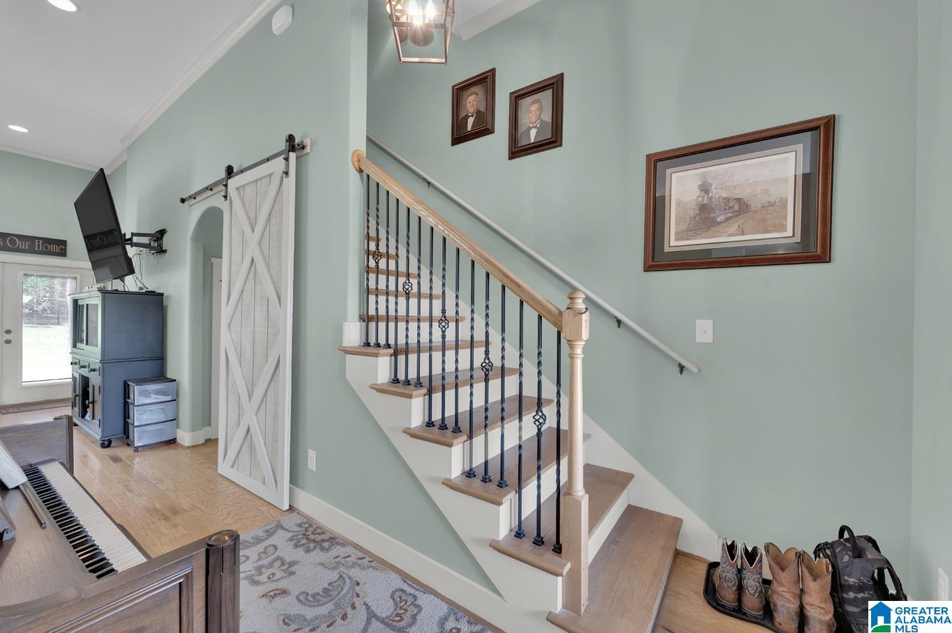 9217 Jardin Circle Leeds, AL 35094 - Photo 6 of 36