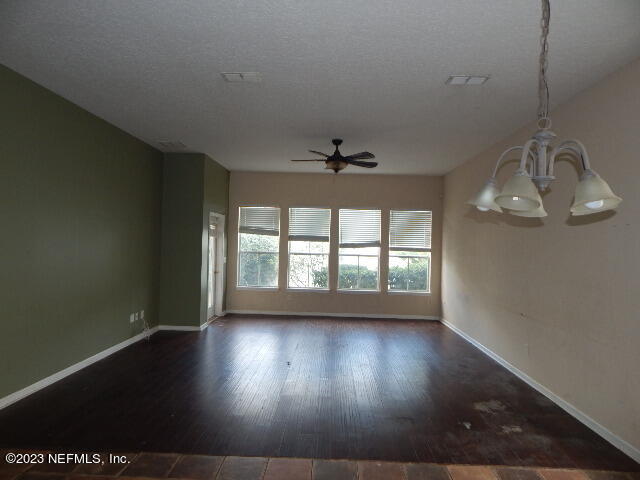 6303 Wedmore Road Jacksonville, FL 32258 - Photo 8 of 18 family room
