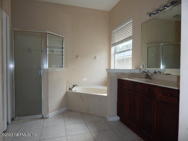 6303 Wedmore Road Jacksonville, FL 32258 - Photo 10 of 18 bathroom primary