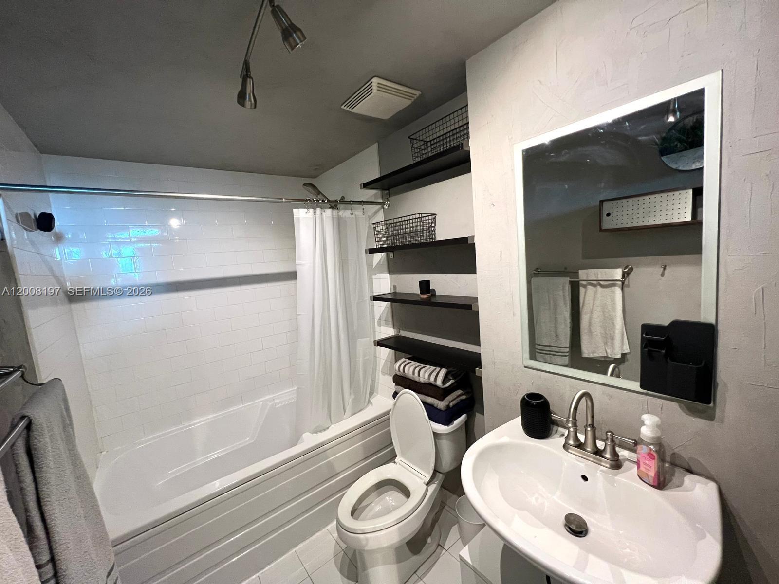 690 Southwest 1st Court, Unit 1934 Miami, FL 33130 - Photo 20 of 29