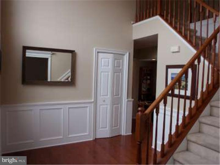 8 Equitation Way Sewell, NJ 08080 - Photo 2 of 25 Gallery Image 2