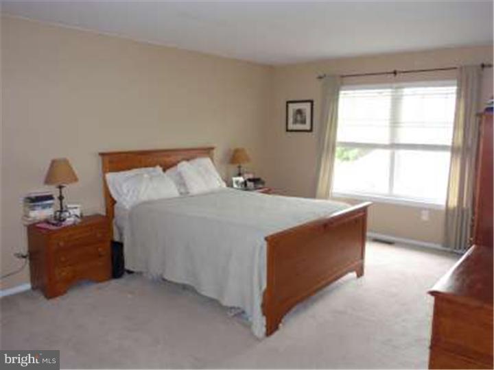 8 Equitation Way Sewell, NJ 08080 - Photo 18 of 25 Gallery Image 18