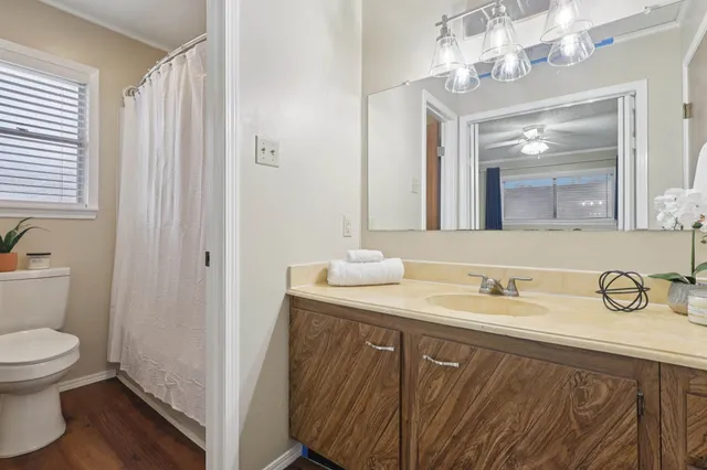 $250,000 | 1628 Oakridge Drive, Dickinson, TX 77539