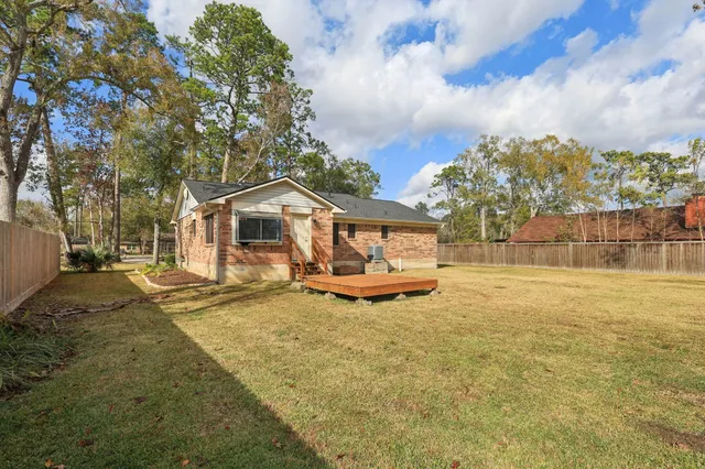 $250,000 | 1628 Oakridge Drive, Dickinson, TX 77539