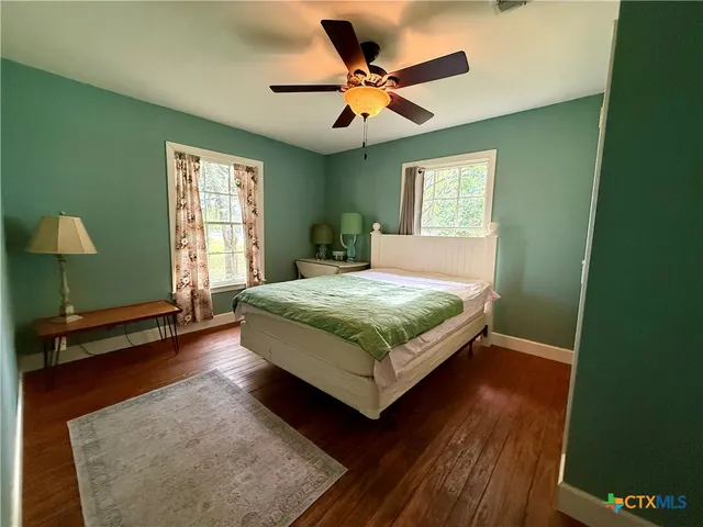 $199,900 | 601 South 9th Street, Seadrift, TX 77983