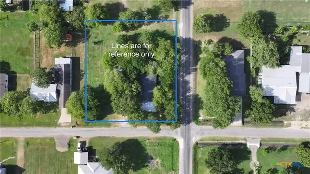 $199,900 | 601 South 9th Street, Seadrift, TX 77983