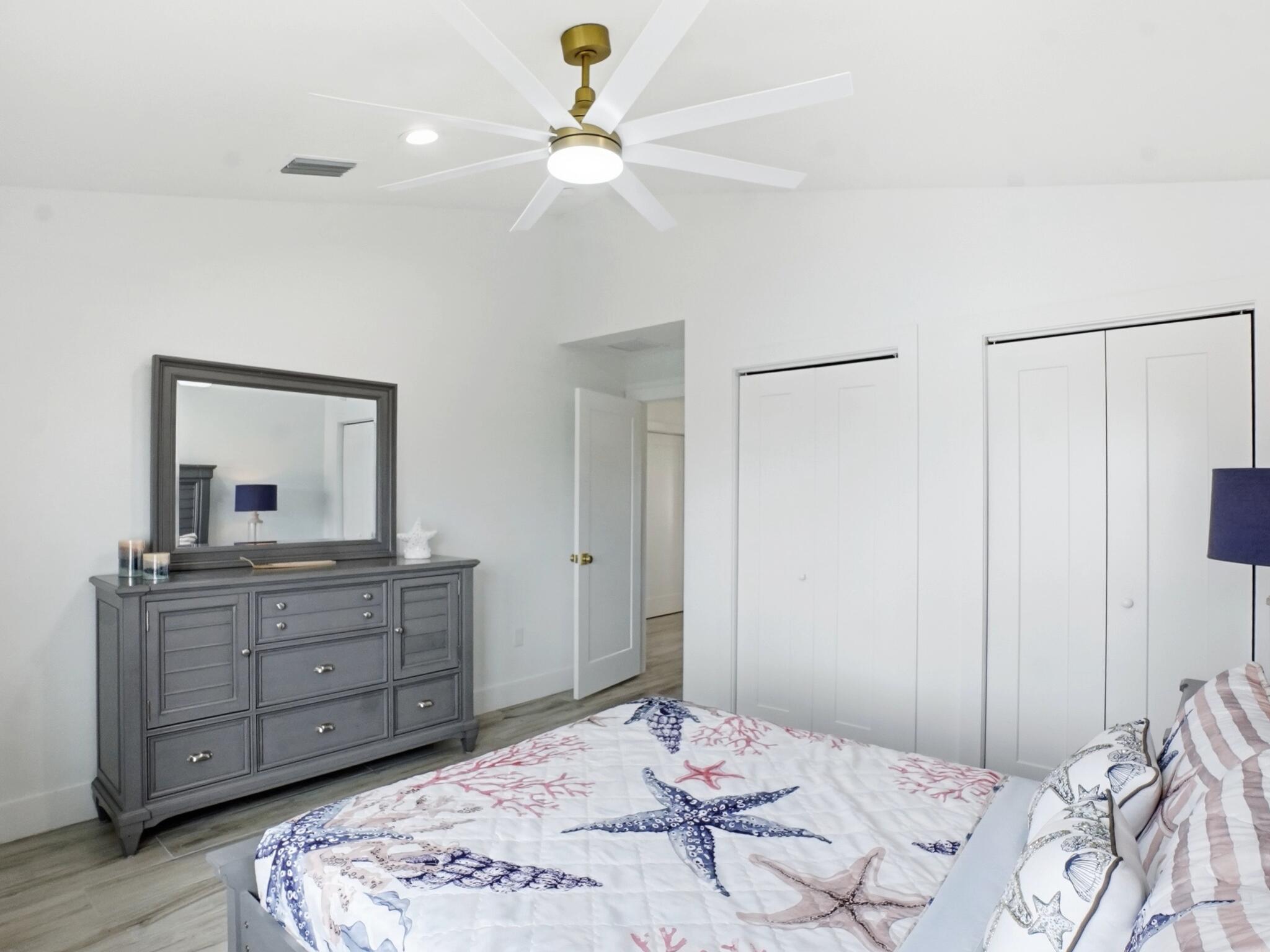 107 Desota Street Hutchinson Island, FL 34949 - Photo 16 of 60 1_00024