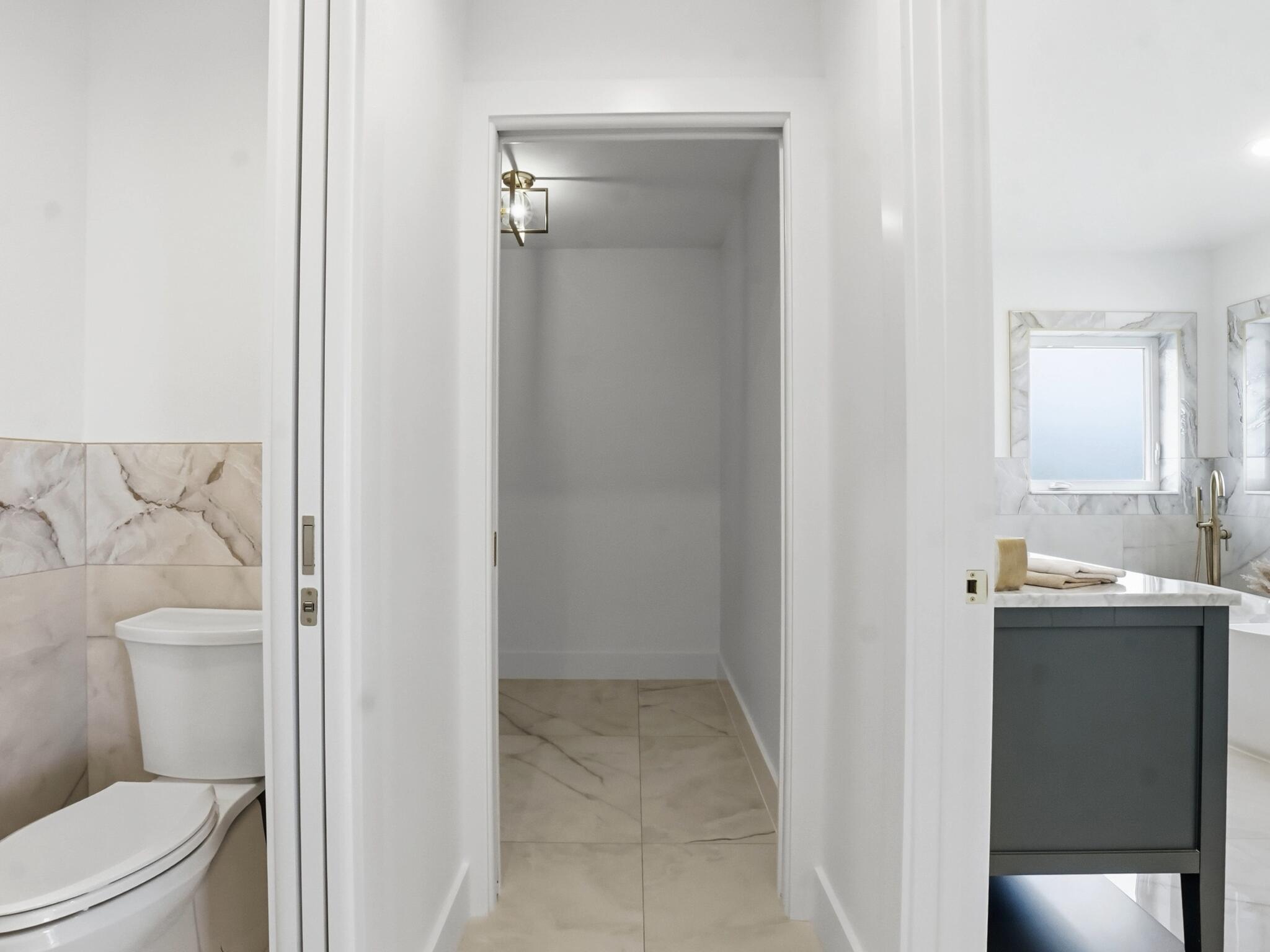 107 Desota Street Hutchinson Island, FL 34949 - Photo 24 of 60 1_00031
